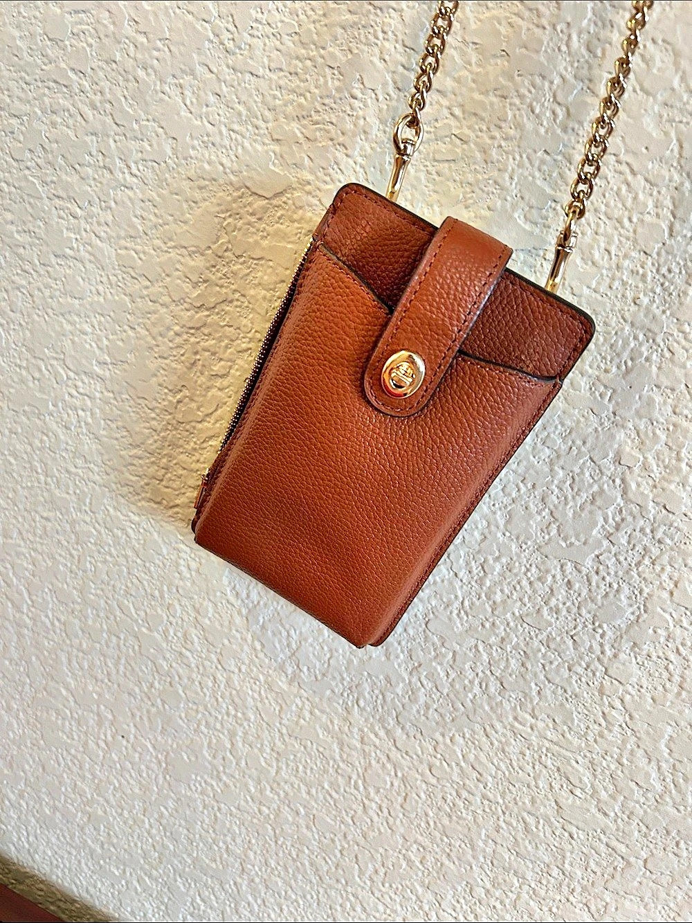 Coach Turnlock Chain Phone Crossbody Brown Crossbody Bag Like New